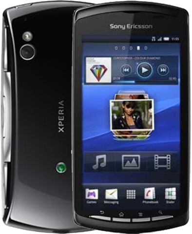 Үй иесі қызметші қызды жалауға мәжбүрледі Әдемі есек, үлкен кеуде, жіңішке бел